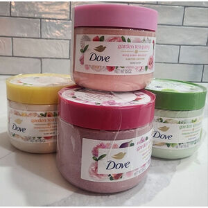 Dove Garden Tea Party Scrub: Velvet Fig, Rose Berry, Pear Blossom, Honeysuckle